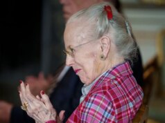 Margaret II: A ex-rainha da Dinamarca chega à clínica com Walker