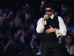 O Papa conversou brevemente com a superestrela Bad Bunny em Madri na segunda-feira