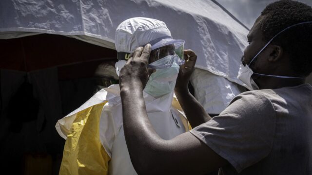 OMS-anunciou-500-casos-de-infeccao-pelo-virus-Ebola-na.jpg
