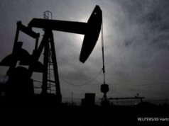 Os preços do petróleo subiram após o Irã fechar Ormuz novamente na segunda-feira (22/6), com o Brent cotado a US$ 81.