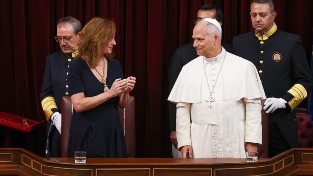 Papa-Leao-XIV-no-Congresso-Espanhol-Sociedade-e-Igreja-nem.jpg