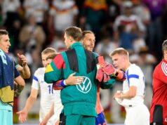 Partida de teste quase perfeita: Manuel Neuer está em choque, mas está tudo bem