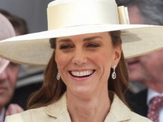 Por que você não encontra o vestido da princesa Kate em nenhuma loja?