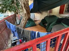 Reportando “Ainda há ataques, o que é este cessar-fogo?”: Estes refugiados no Líbano estão relutantes em regressar a casa, apesar do acordo entre o Irão e os Estados Unidos.