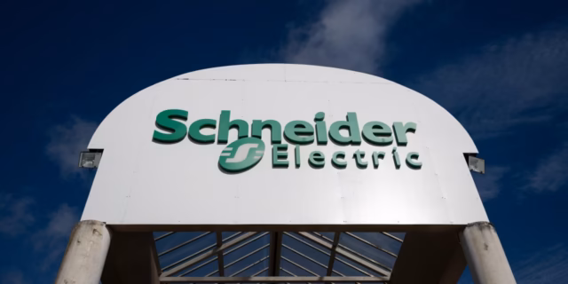 Schneider-Electric-e-Foxconn-firmam-parceria-em-data-centers-de.avif