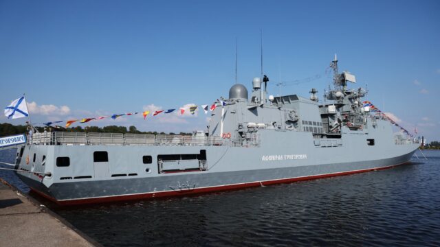Serial-Passageiros-de-barco-britanico-disparado-por-fragata-russa-no.jpg