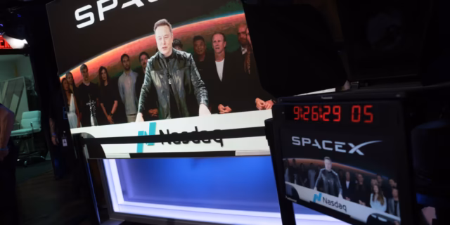 SpaceX-concordou-em-comprar-o-gerador-de-codigo-de-IA.avif