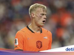 Tottenham recruta defensor da seleção holandesa