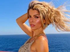 Três famosas estrelas da luta, uma das quais é a ex-que o lutador que ELA tem como alvo