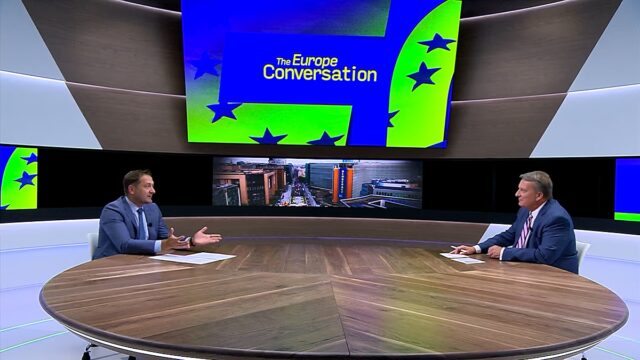 UE-Solucao-sustentavel-em-fertilizantes-para-evitar-escassez-de-alimentos.jpg