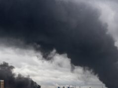 Ucrânia ataca refinarias de petróleo de Moscou e outros locais em ataques de drones em grande escala