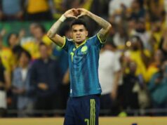 Uzbequistão perdeu por 1 a 3 para a Colômbia na estreia na Copa do Mundo