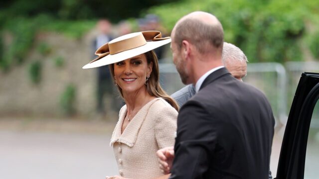 William-e-Kate-estao-longe-do-casamento-real.jpeg
