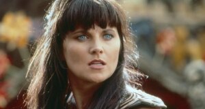 “Xena – A Princesa Guerreira”: Parece Lucy Lawless hoje