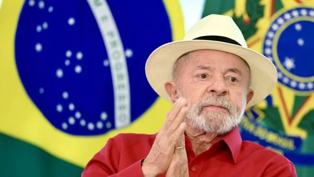 copa-do-mundo-Temos-que-recrutar-Messi-acredita-Lula-presidente.webp