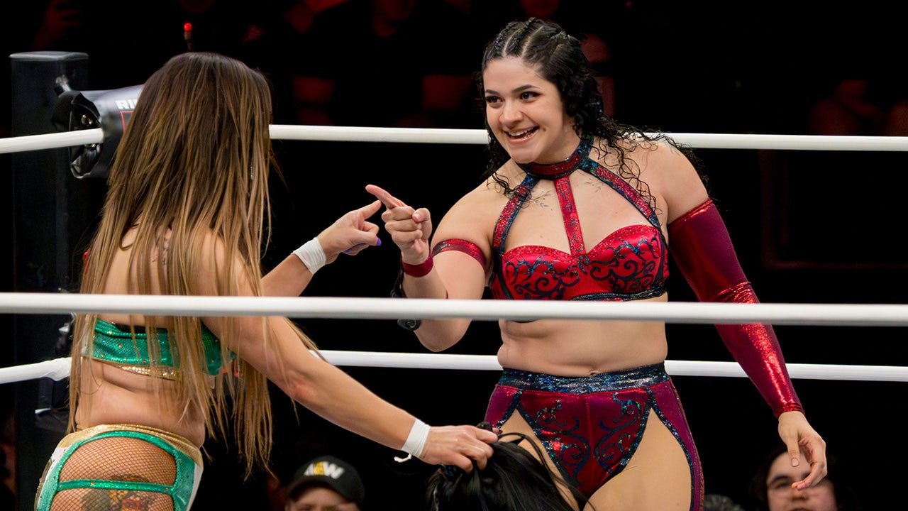 Thunder Rosa llama a Perséfone la estrella de la lucha libre ‘revolucionaria’ de 2026