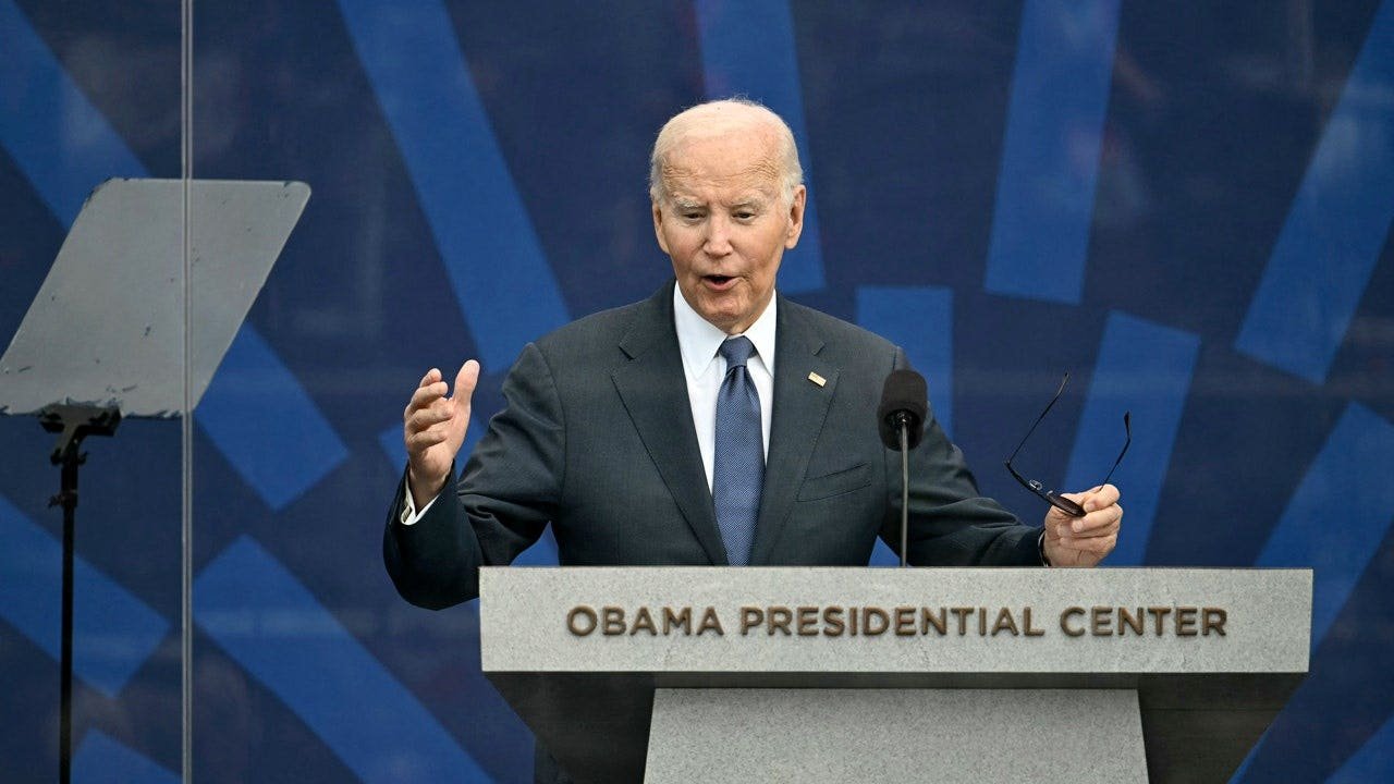 El anuncio de las memorias de Biden provoca una reacción violenta en las redes sociales por la apertura automática