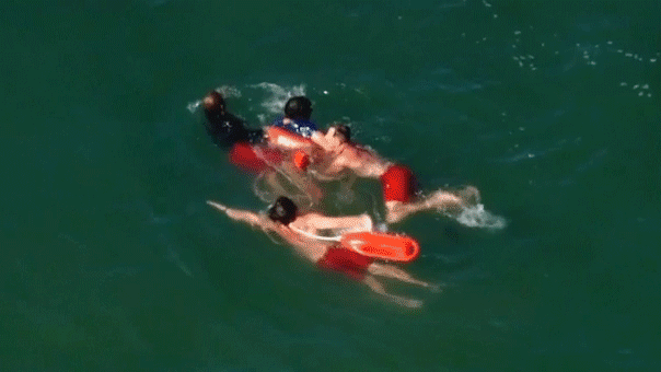 Sospechoso de Will Rogers State Beach con orden de delito grave capturado por salvavidas de Los Ángeles